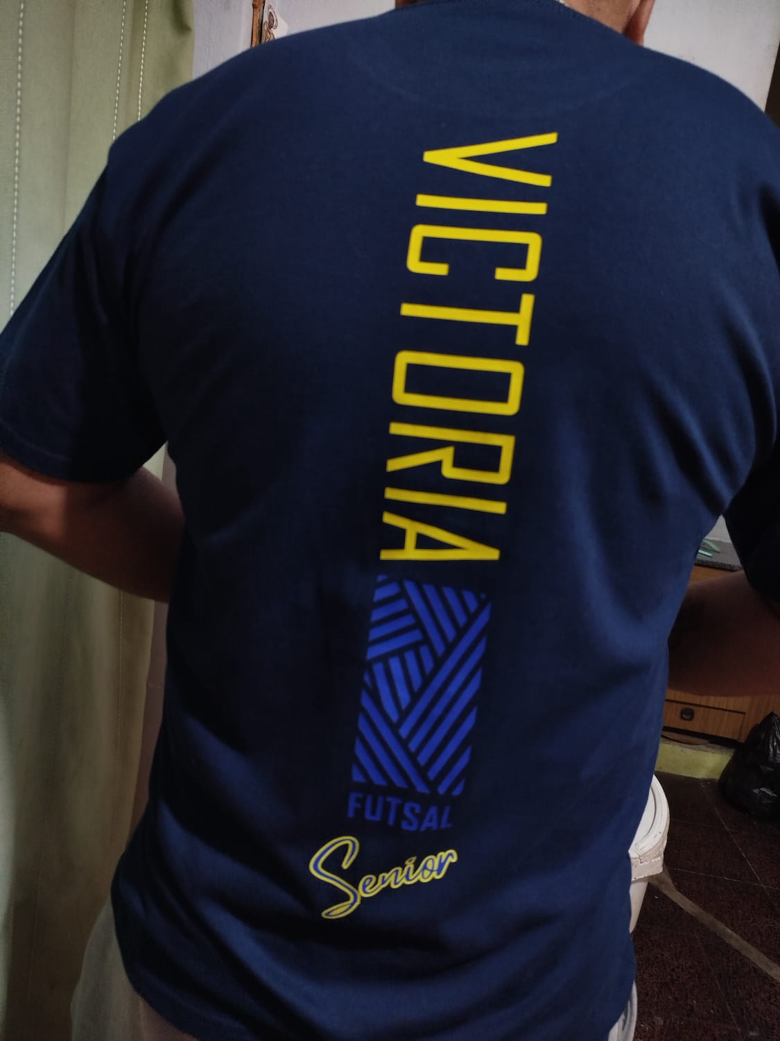 remera personalizada con estampado DTF